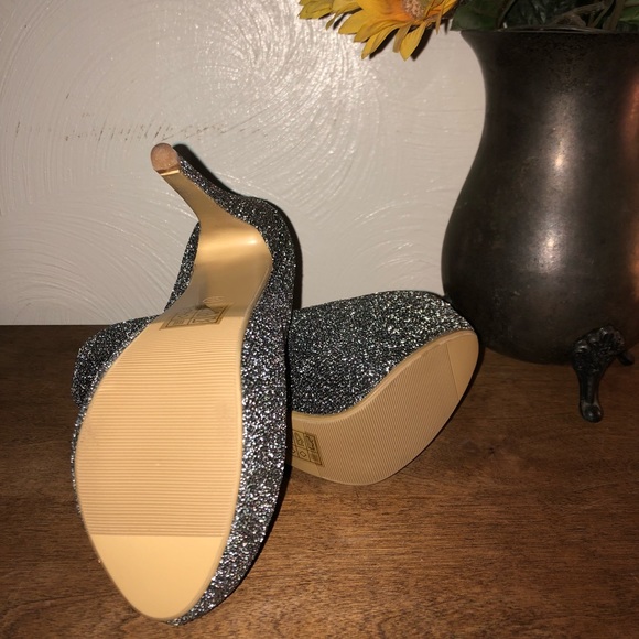 Sugarfree • Glitter Platform Heels - Picture 4 of 4